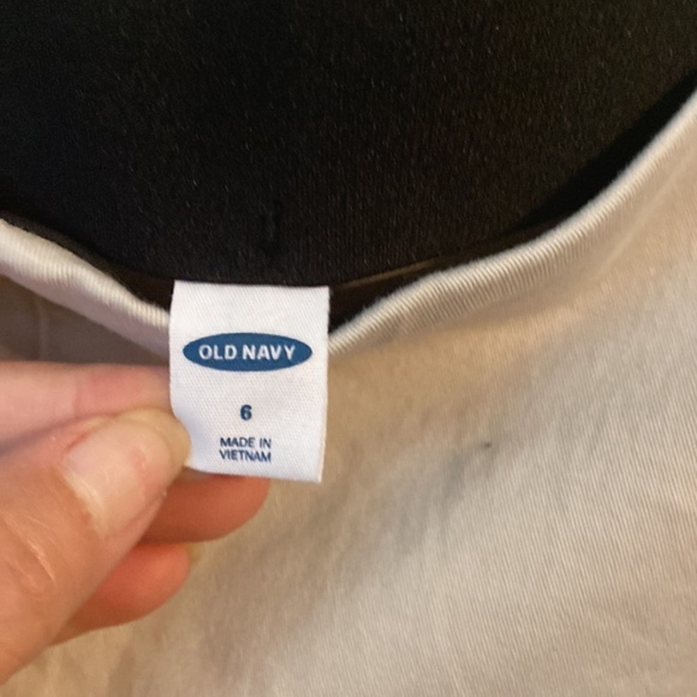 COPY - Old Navy slacks - Picture 4 of 8